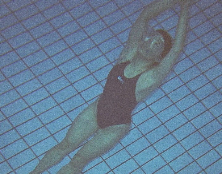 Deep 競泳水着画像掲示板へ投稿されたP-CD様のDeep 競泳水着画像 No.16318055820014